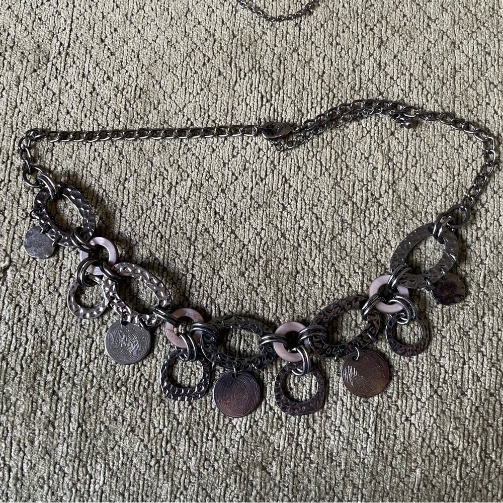 Metal MOP necklace